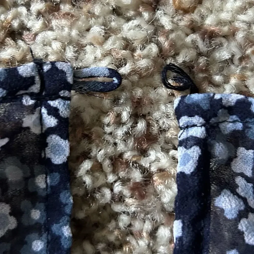 Michael Kors Women’s Blue Floral Sheer Flowy Boho Romantic Top Size Medium - Picture 12 of 12